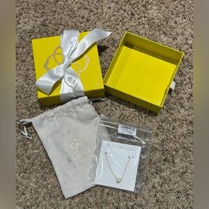 Kendra Scott | Ashton Gold Pendant Necklace in Freshwater Cultured Pearl | NWT